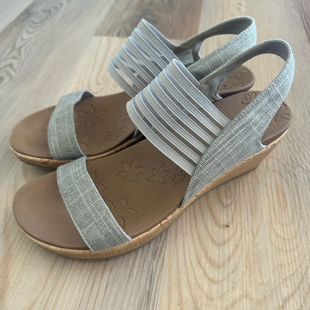 Sketchers wedge heel
